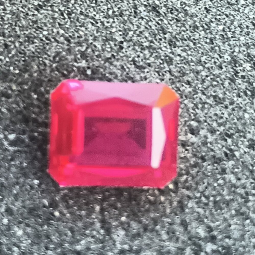 Beautiful  ruby - Picture 5 of 5